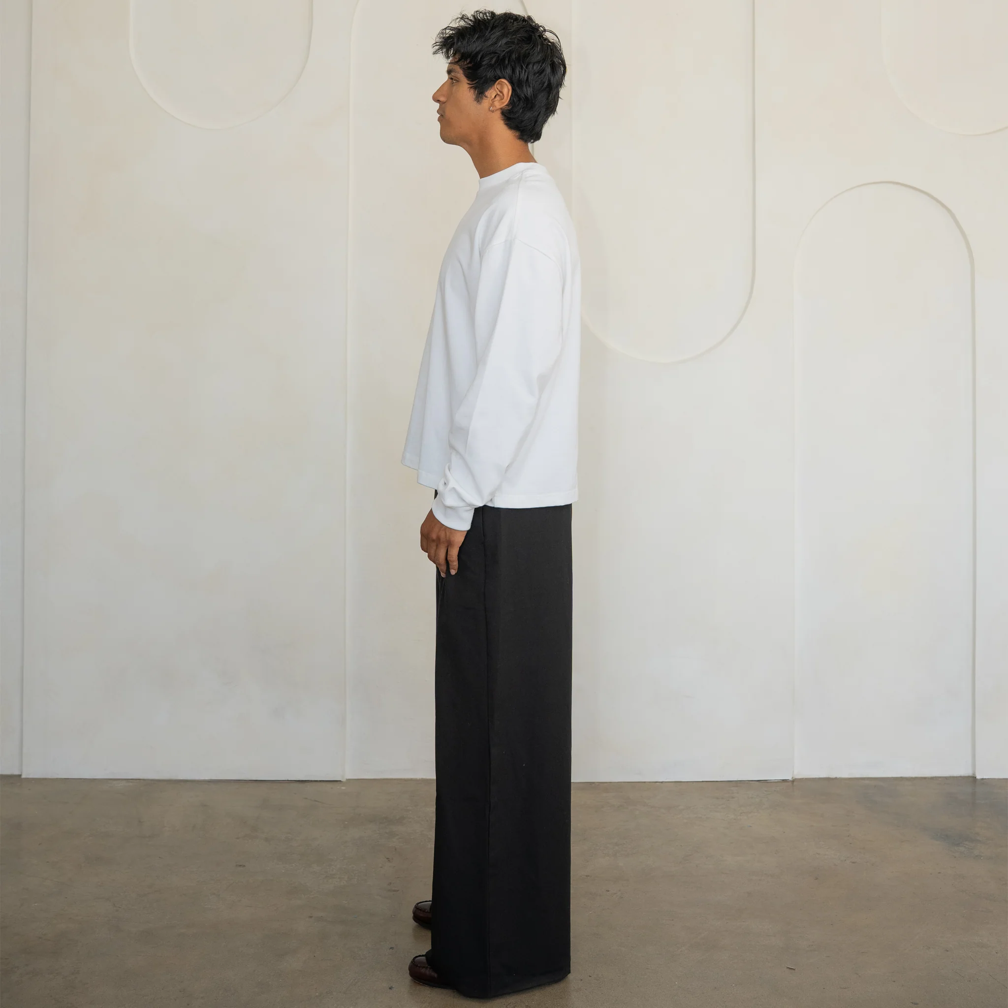 300 GSM 'White' Long Sleeve Tee - Image 4