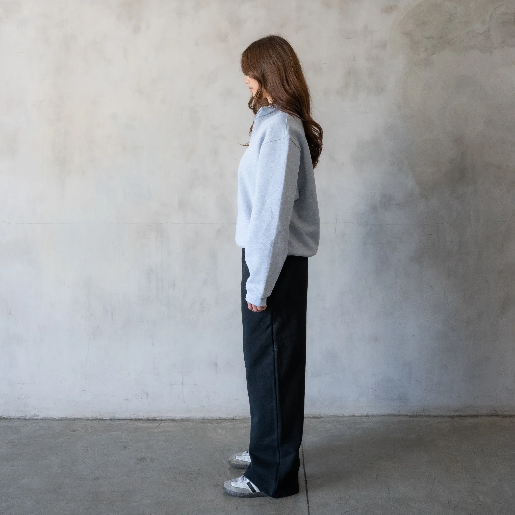 600 GSM 'Heather Grey' Quarter Zip Sweatshirt - Image 4