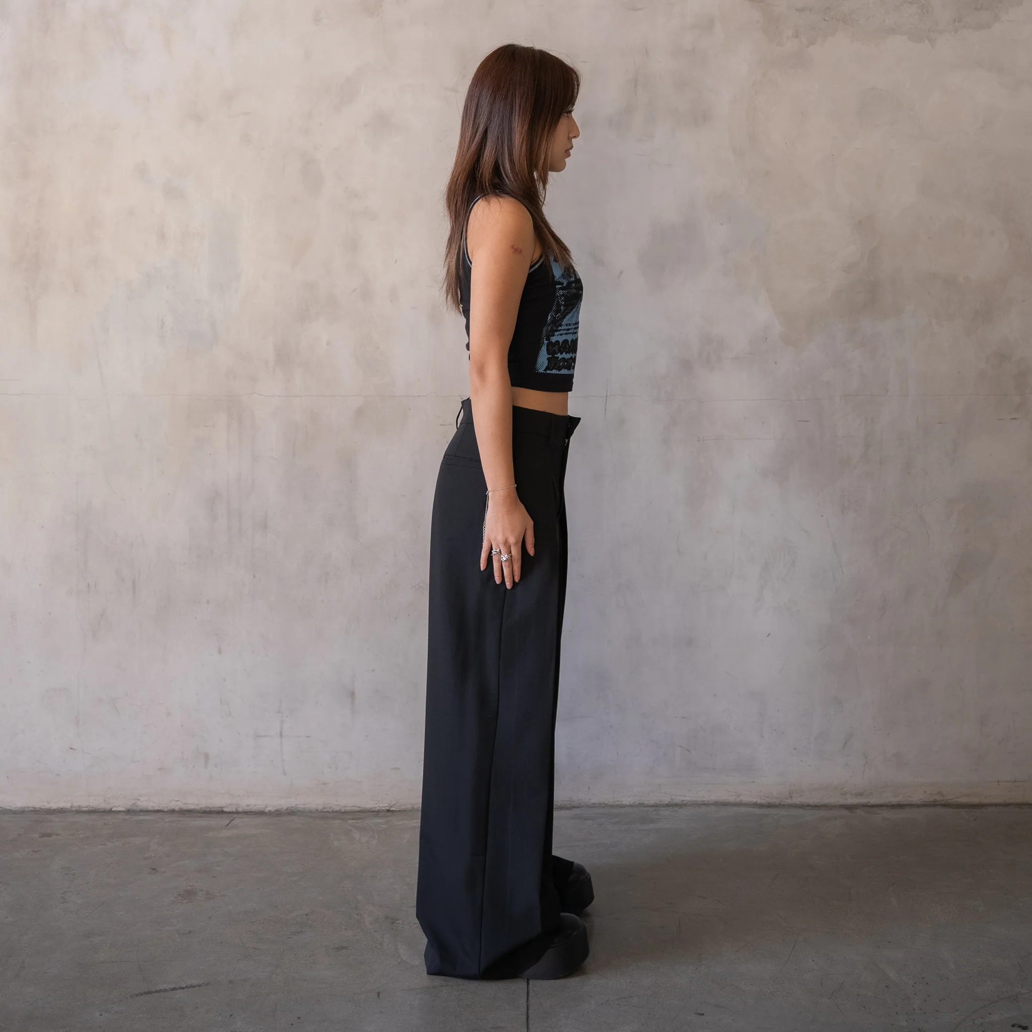 'Kuro' Pleated Trousers - Image 6
