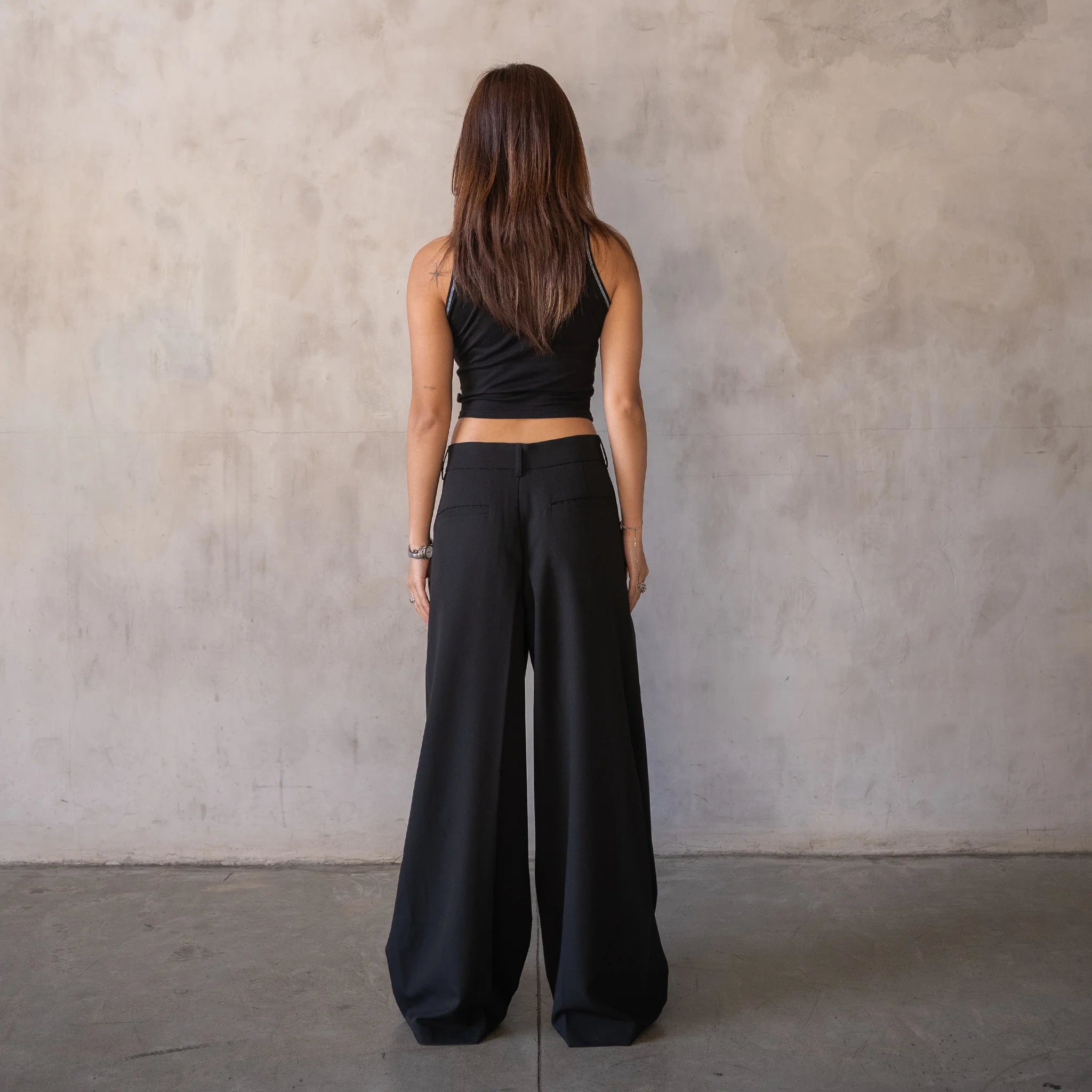 'Kuro' Pleated Trousers - Image 7