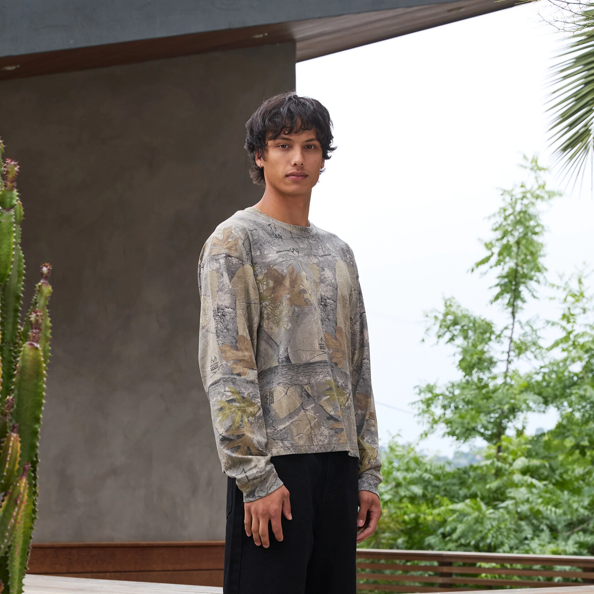 RealTree® Edge Core Long Sleeve Tee - Image 3